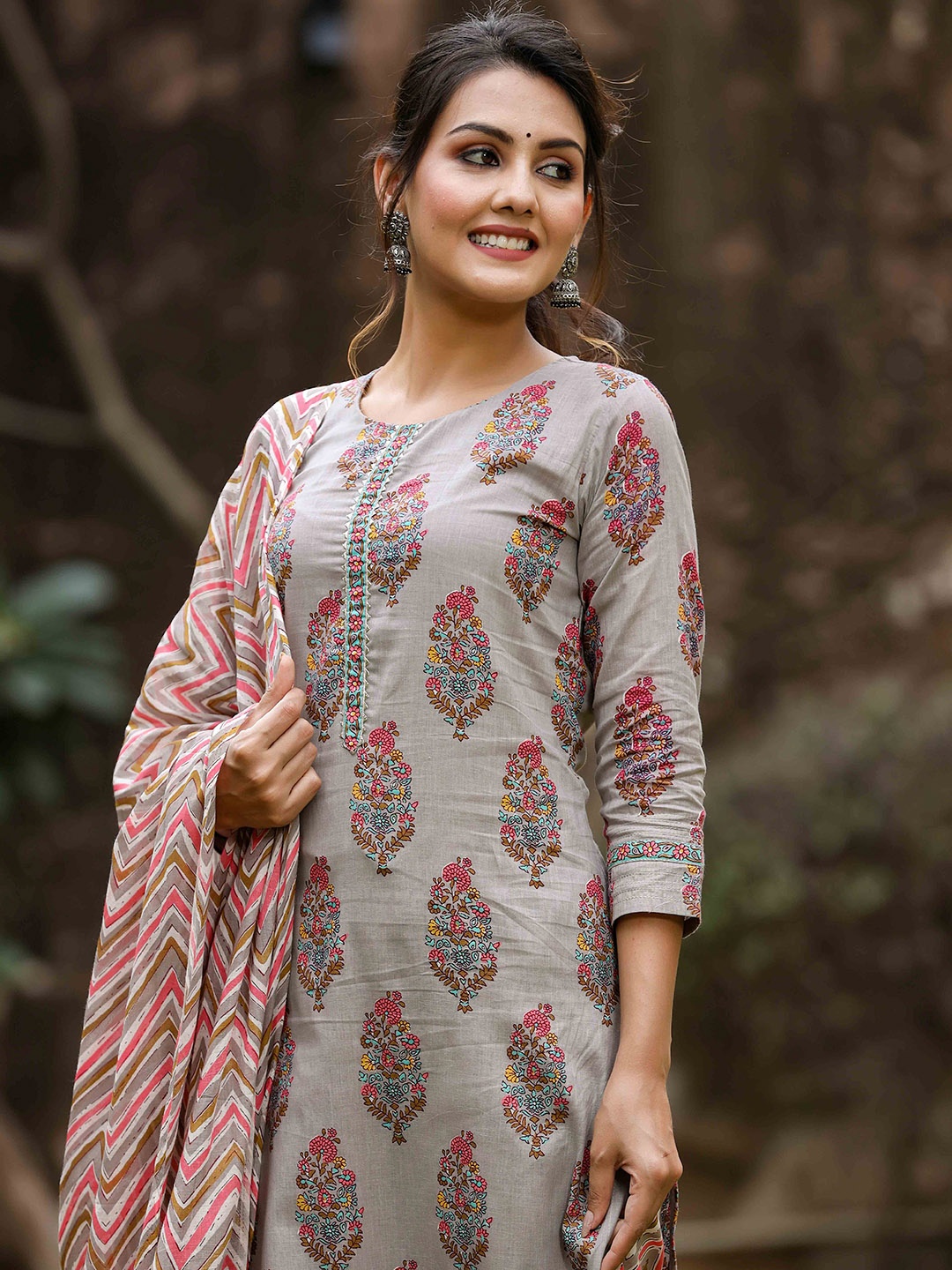 

AHIKA Ethnic Motifs Printed Regular Straight Kurta With Trouser & Dupatta, Grey