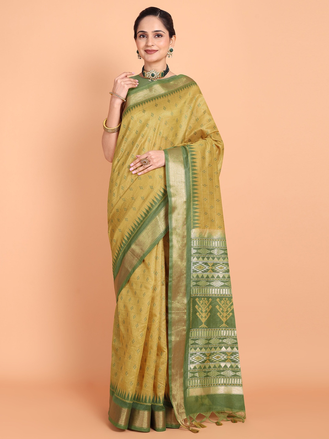 

MAGMINA Geometric Printed Zari Banarasi Saree, Mustard
