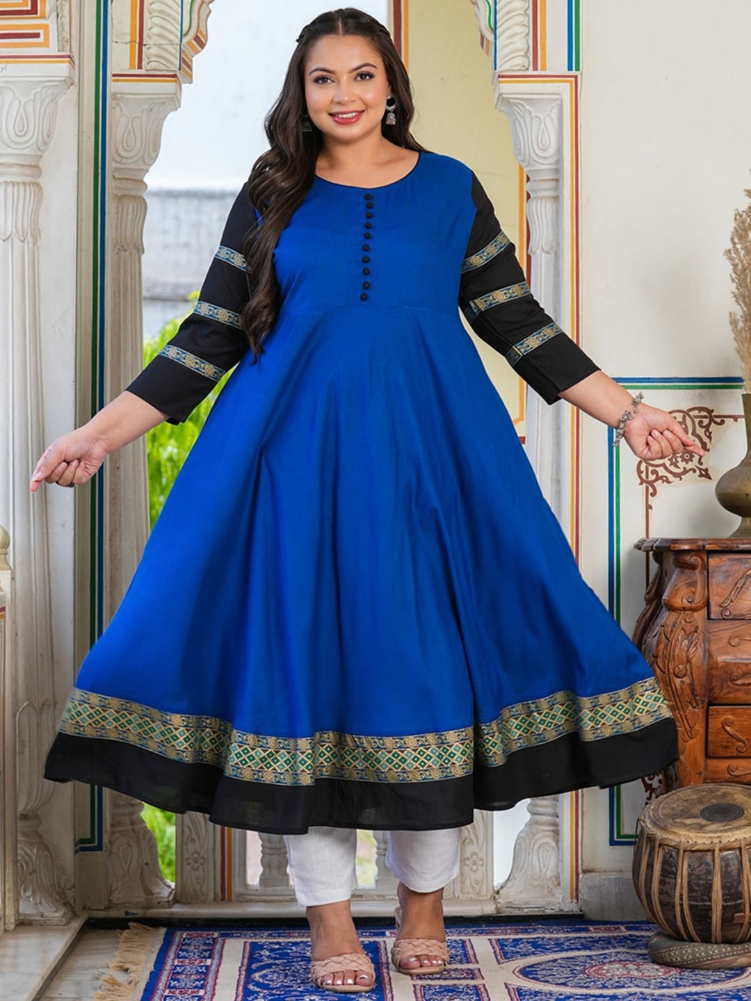 

KALINI Plus Size Thread Work Anarkali Kurta, Blue