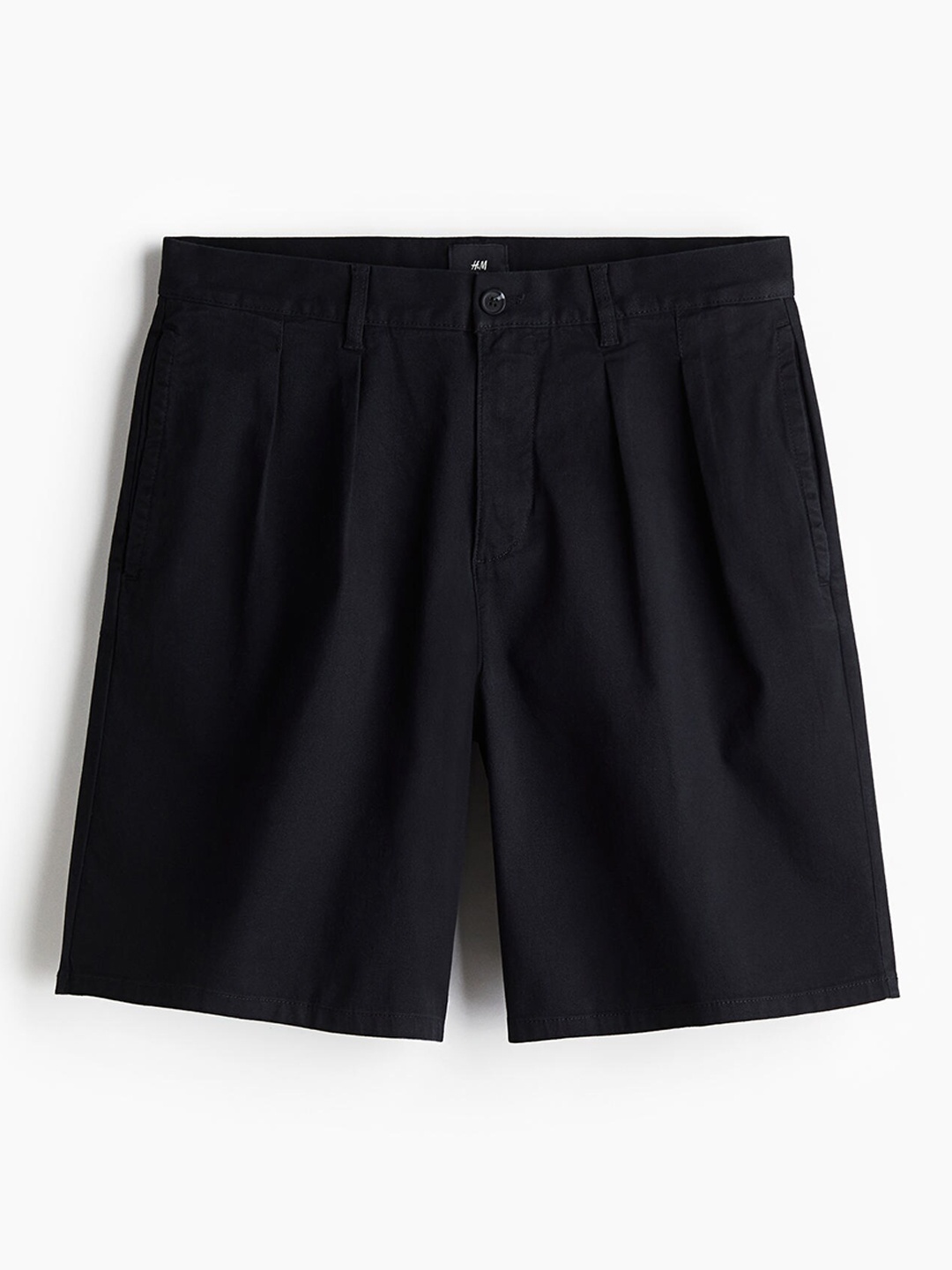 

H&M Men Loose-Fit Chino Shorts, Black