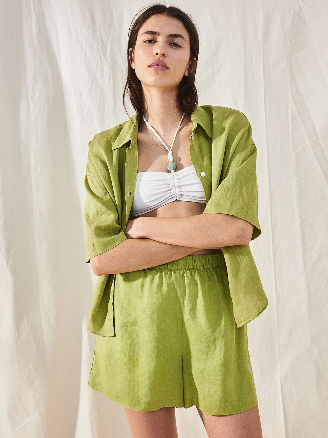 

H&M Women Pull-On Linen Shorts, Lime green