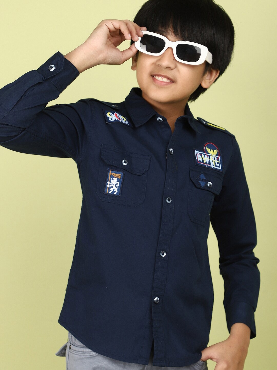 

V-Mart Boys Spread Collar Opaque Casual Cotton Shirt, Navy blue