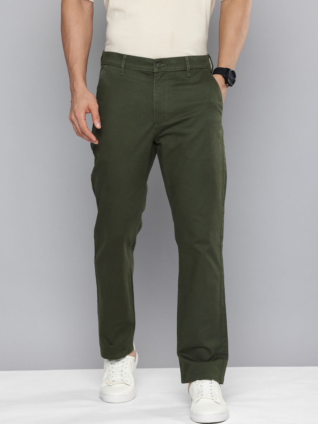 

Levis Men Tapered Fit Semiformal Chinos Trousers, Green