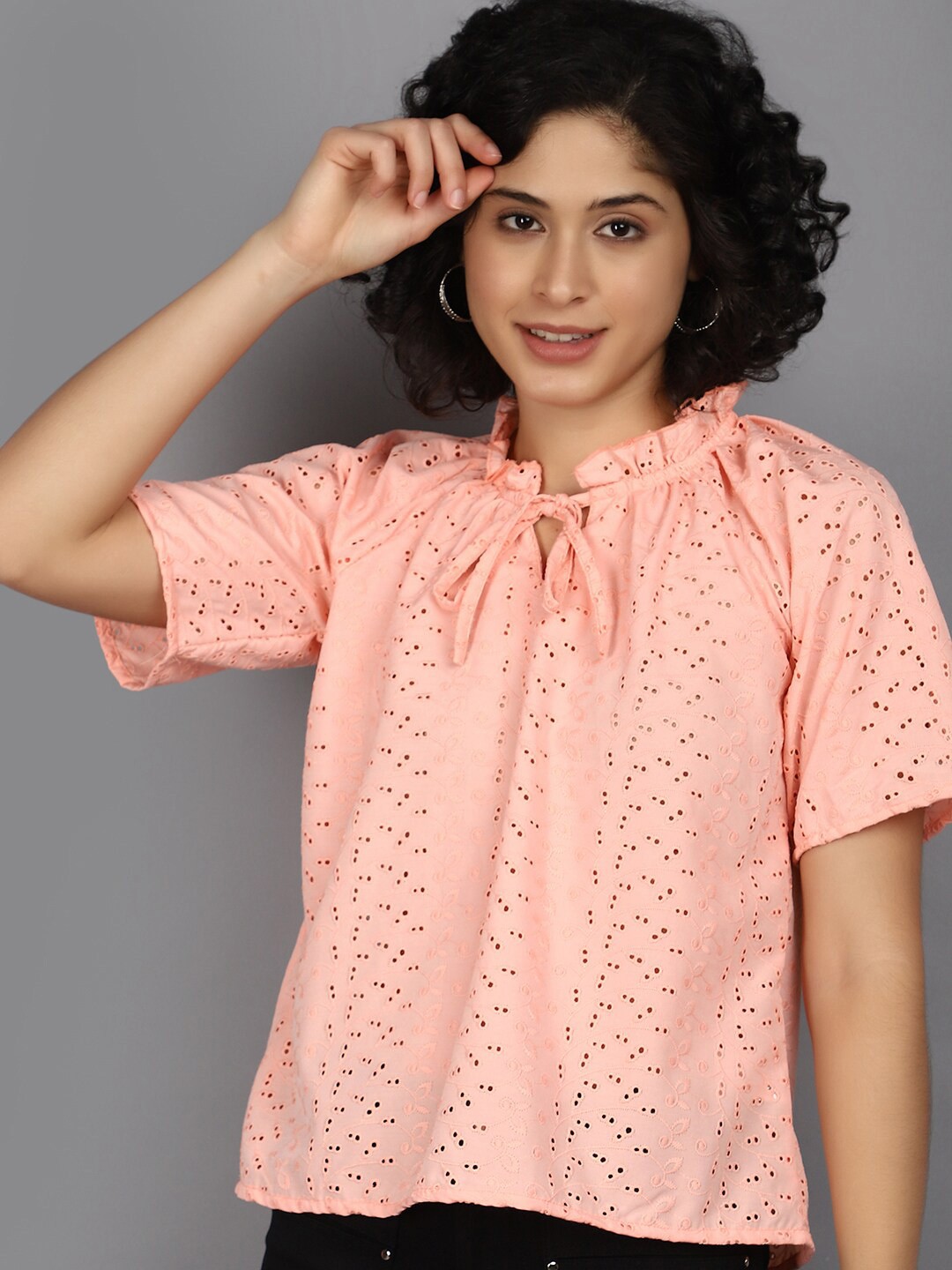 

V-Mart Tie-Up Neck Short Sleeves Top, Peach
