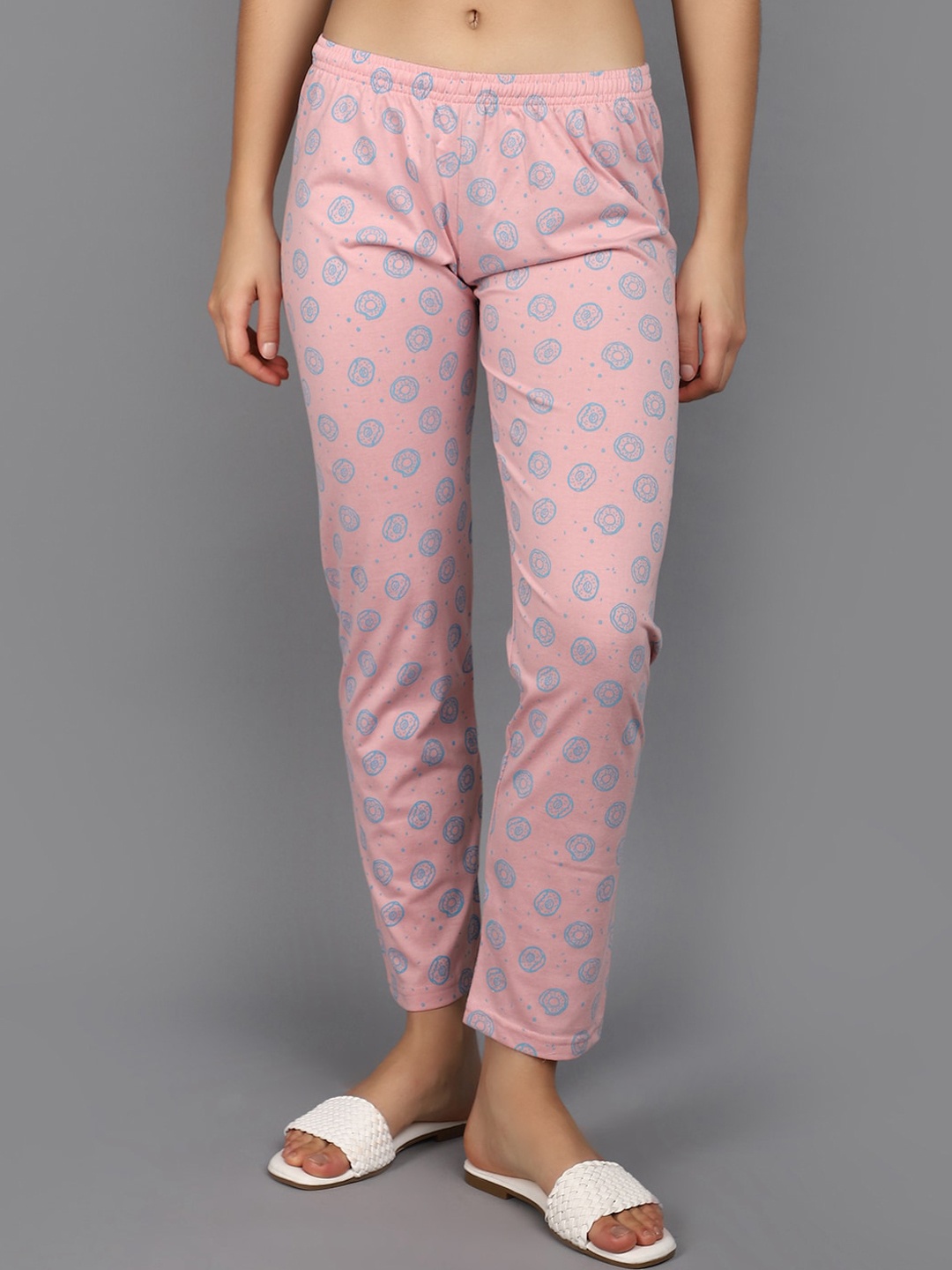 

V-Mart Printed Cotton Mid Rise Regular Fit Regular Trouser, Peach