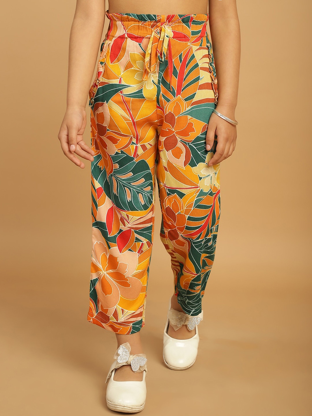

MINI & MING Girls Floral Printed Relaxed Low-Rise Easy Wash Trousers, Blue