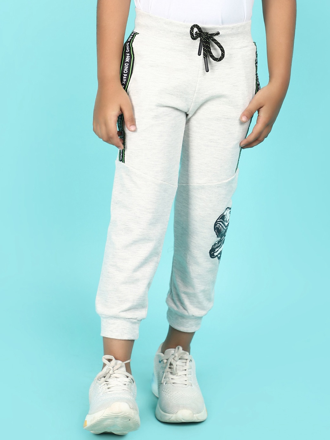 

V-Mart Boys Graphic Printed Cotton Joggers, Grey