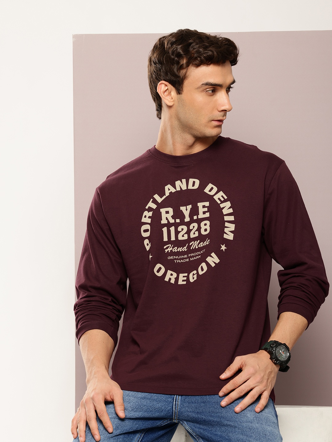 

DILLINGER Men Typography Printed Oversized T-shirt, Maroon