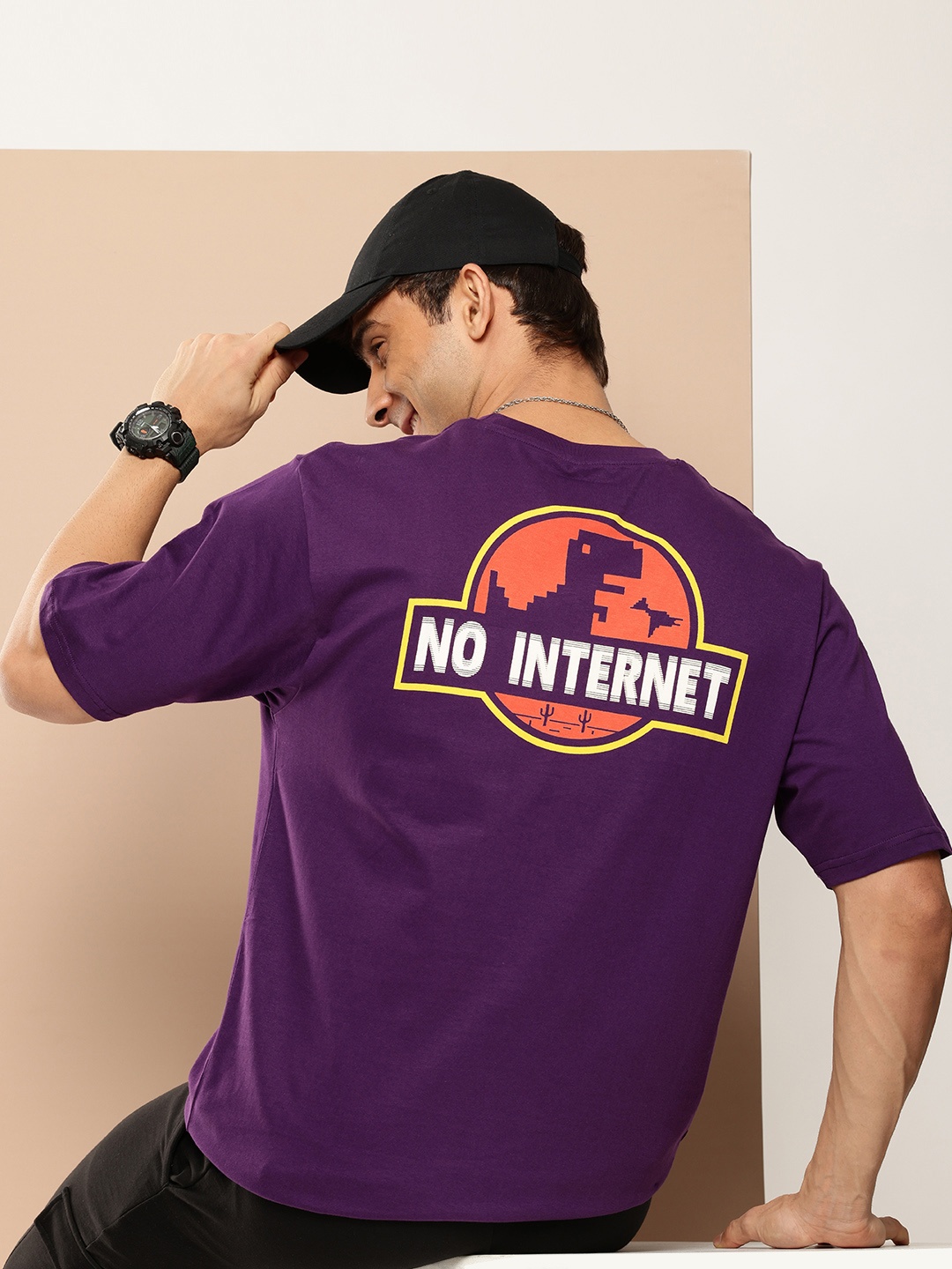 

Difference of Opinion Men Graphic Printed T-shirt, Purple