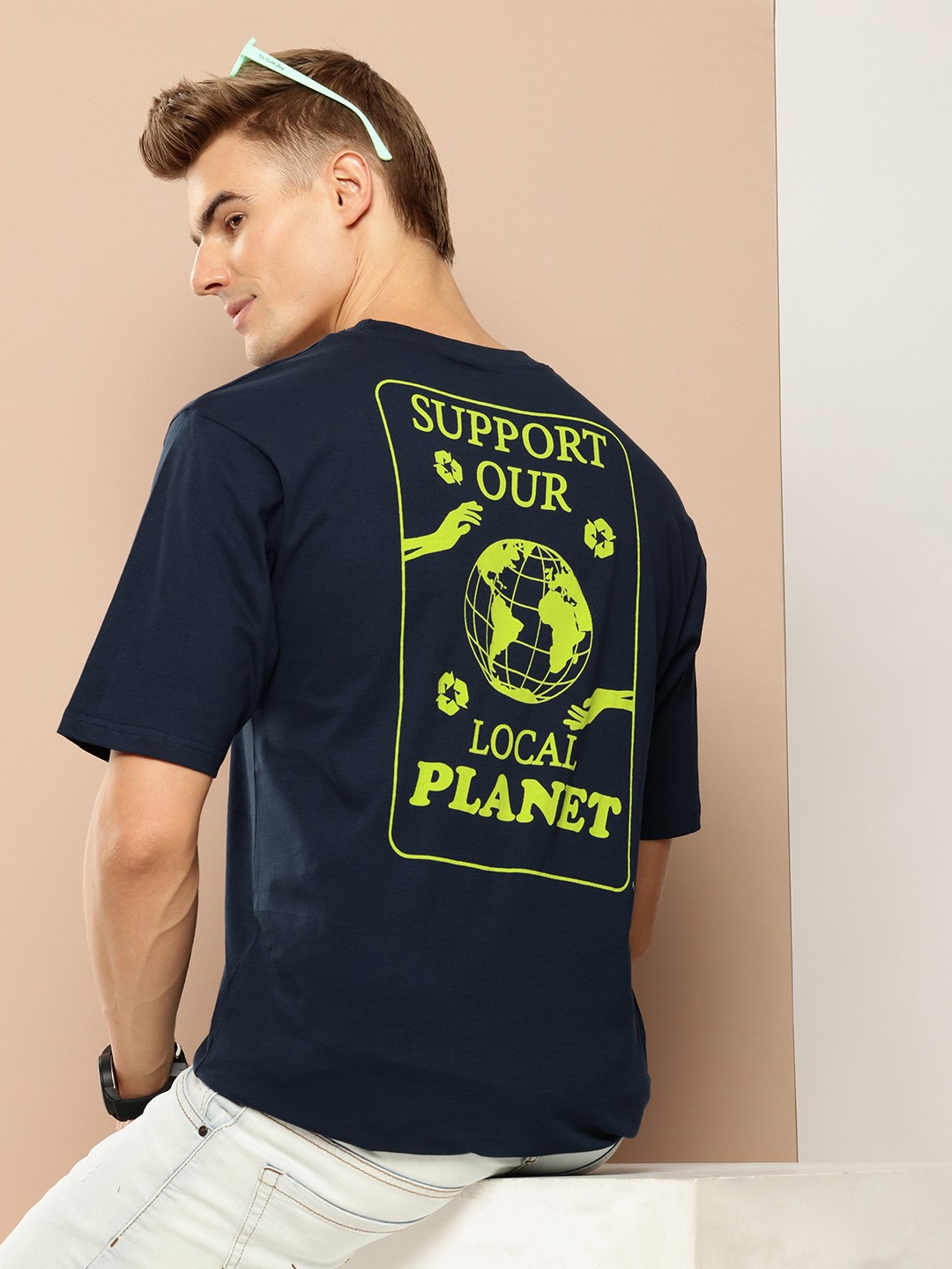 

Difference of Opinion Men Graphic Printed T-shirt, Navy blue