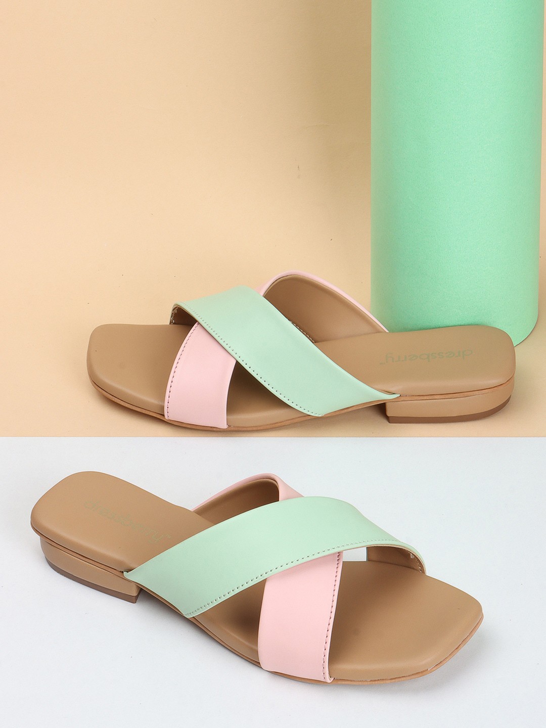 

DressBerry Green Open Toe Flats