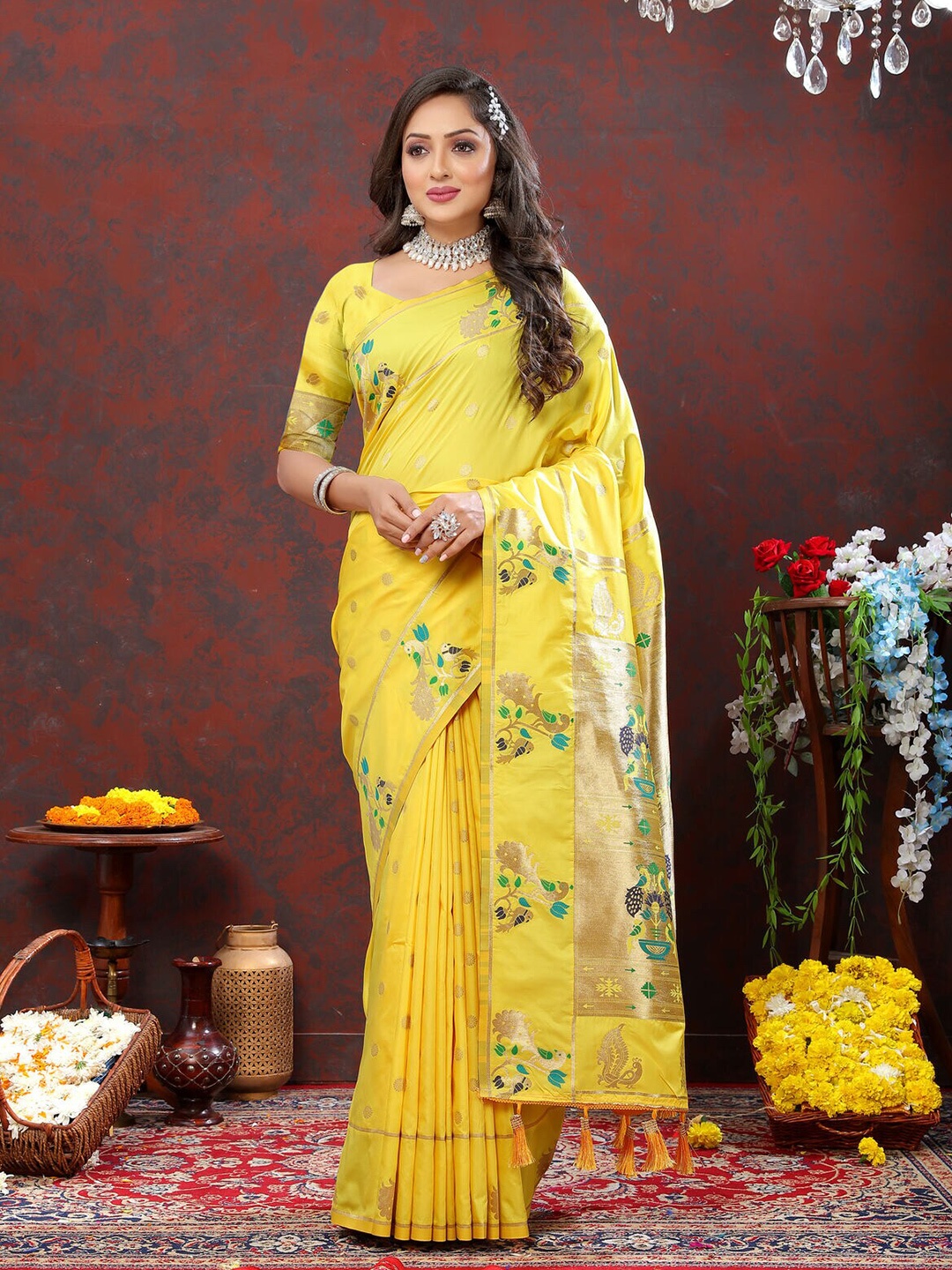 

CATCHY FOREVER Ethnic Motifs Zari Paithani Saree, Yellow