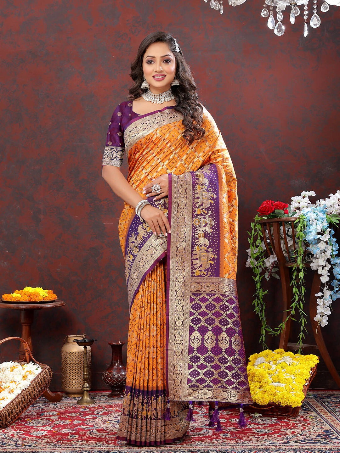 

CATCHY FOREVER Ethnic Woven Design Zari Patola Saree, Yellow