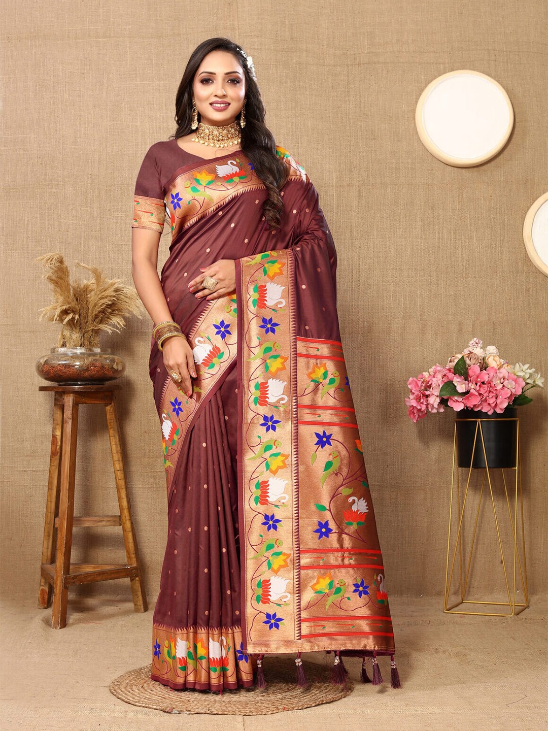 

CATCHY FOREVER Ethnic Motifs Woven Design Zari Paithani Saree, Coffee brown