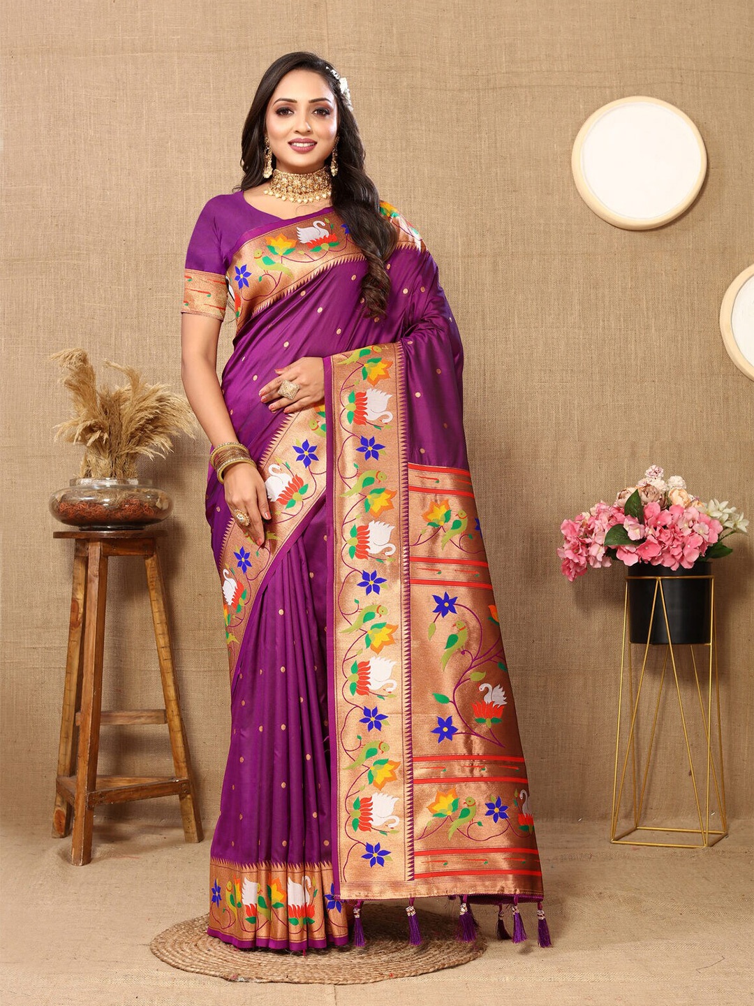 

CATCHY FOREVER Ethnic Woven Design Zari Paithani Saree, Purple