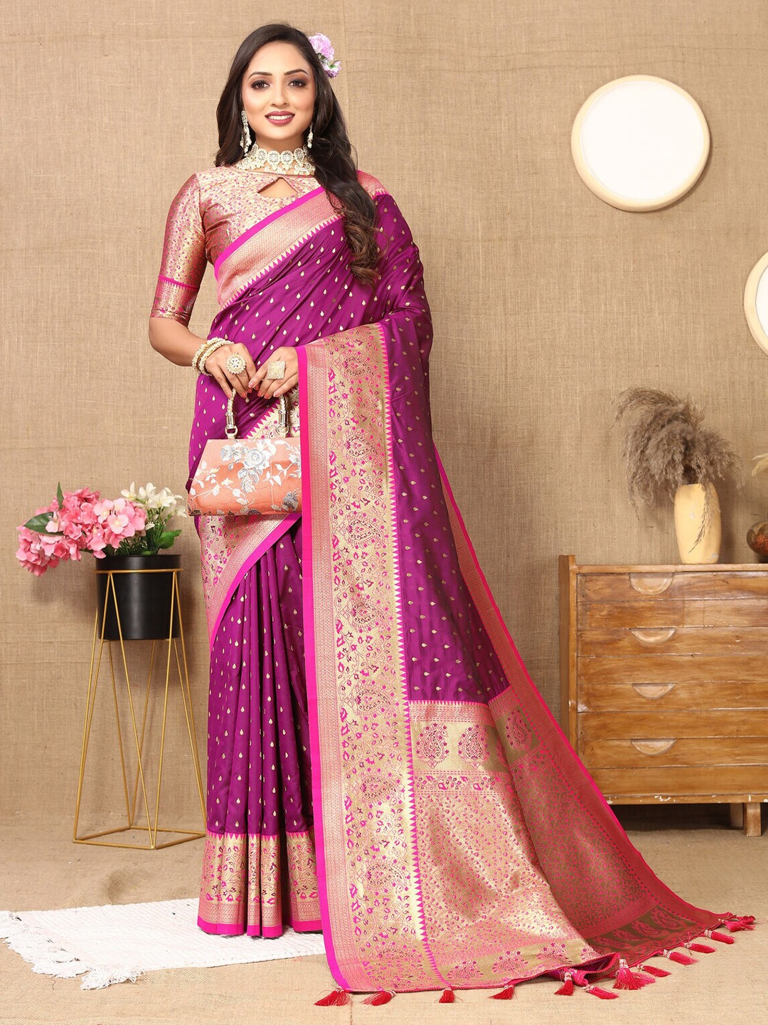

CATCHY FOREVER Ethnic Woven Design Zari Banarasi Saree, Purple