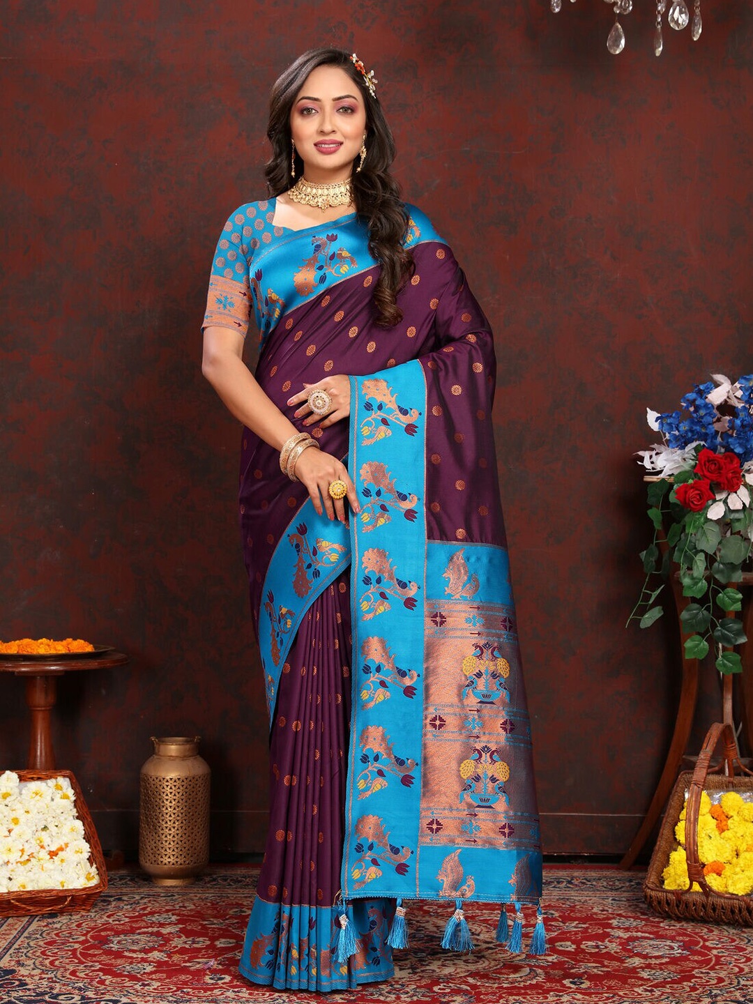 

CATCHY FOREVER Ethnic Motifs Woven Design Zari Paithani Saree, Purple