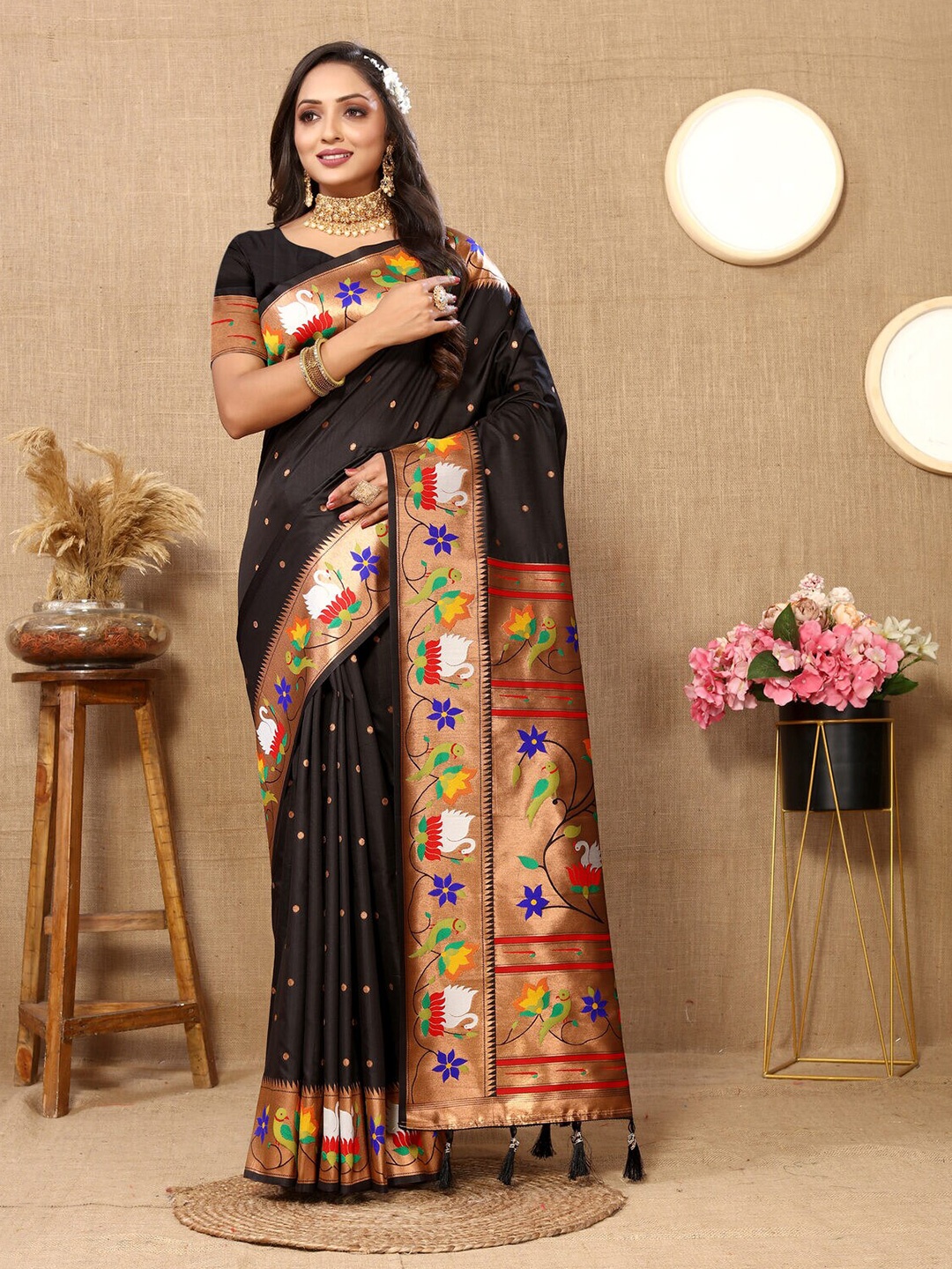 

CATCHY FOREVER Ethnic Motifs Woven Design Zari Paithani Saree, Black