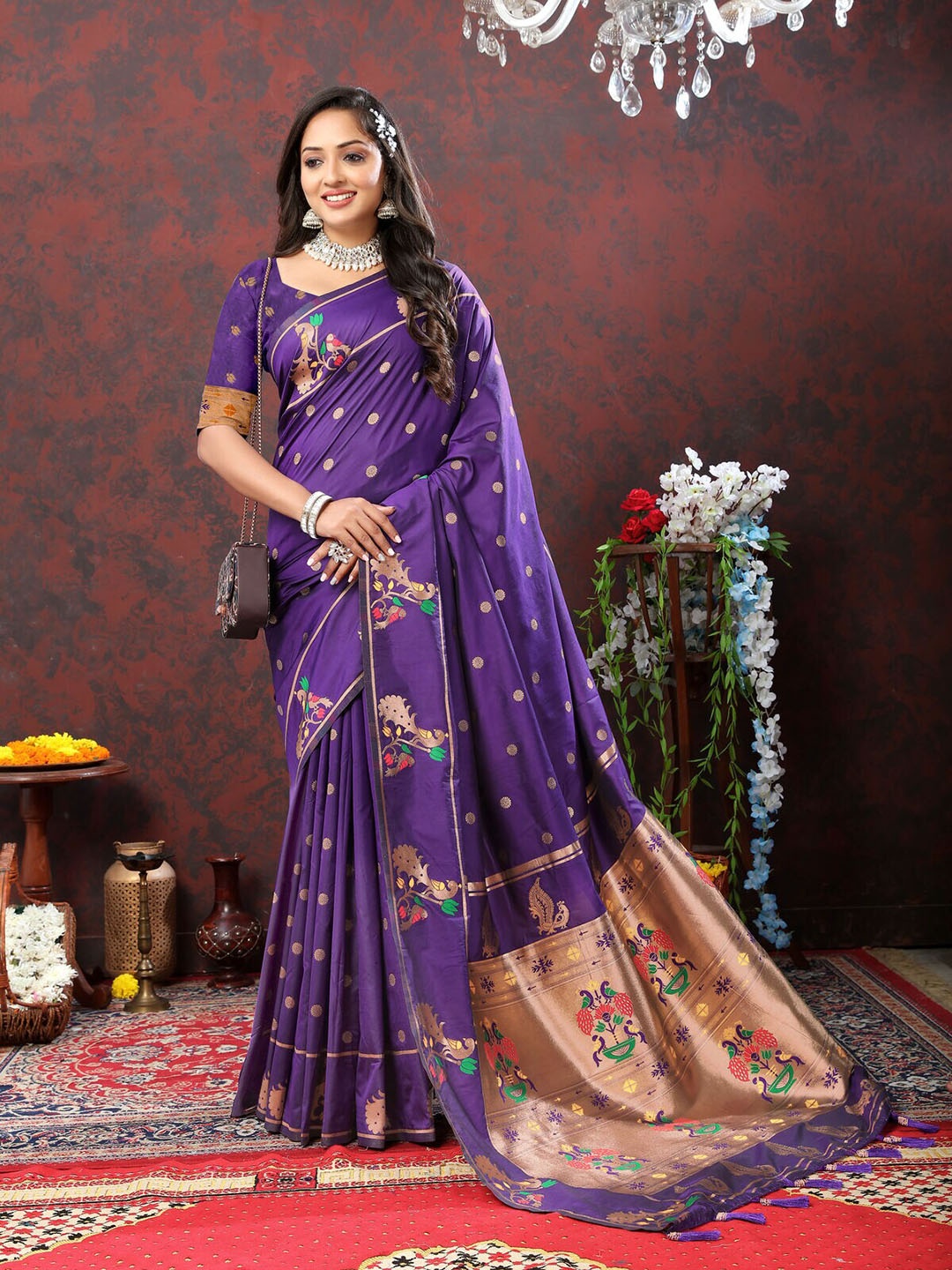 

CATCHY FOREVER Ethnic Motifs Zari Paithani Saree, Purple