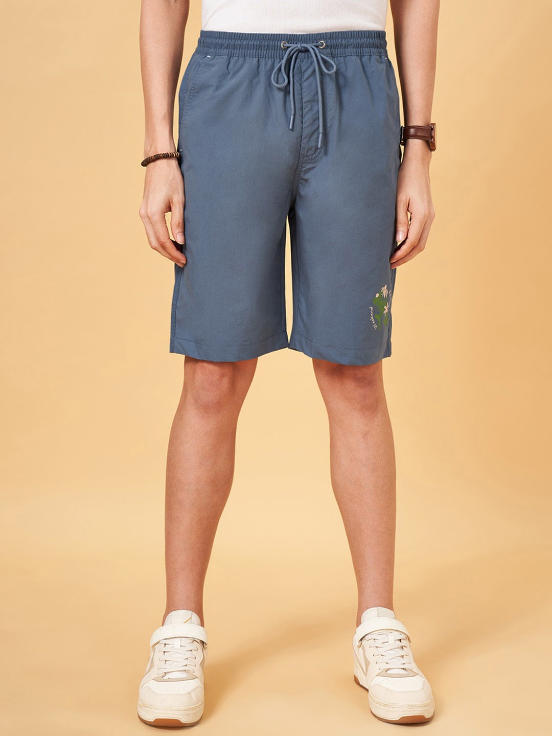 

Urban Ranger by pantaloons Men Slim Fit Cotton Cargo Shorts, Steel