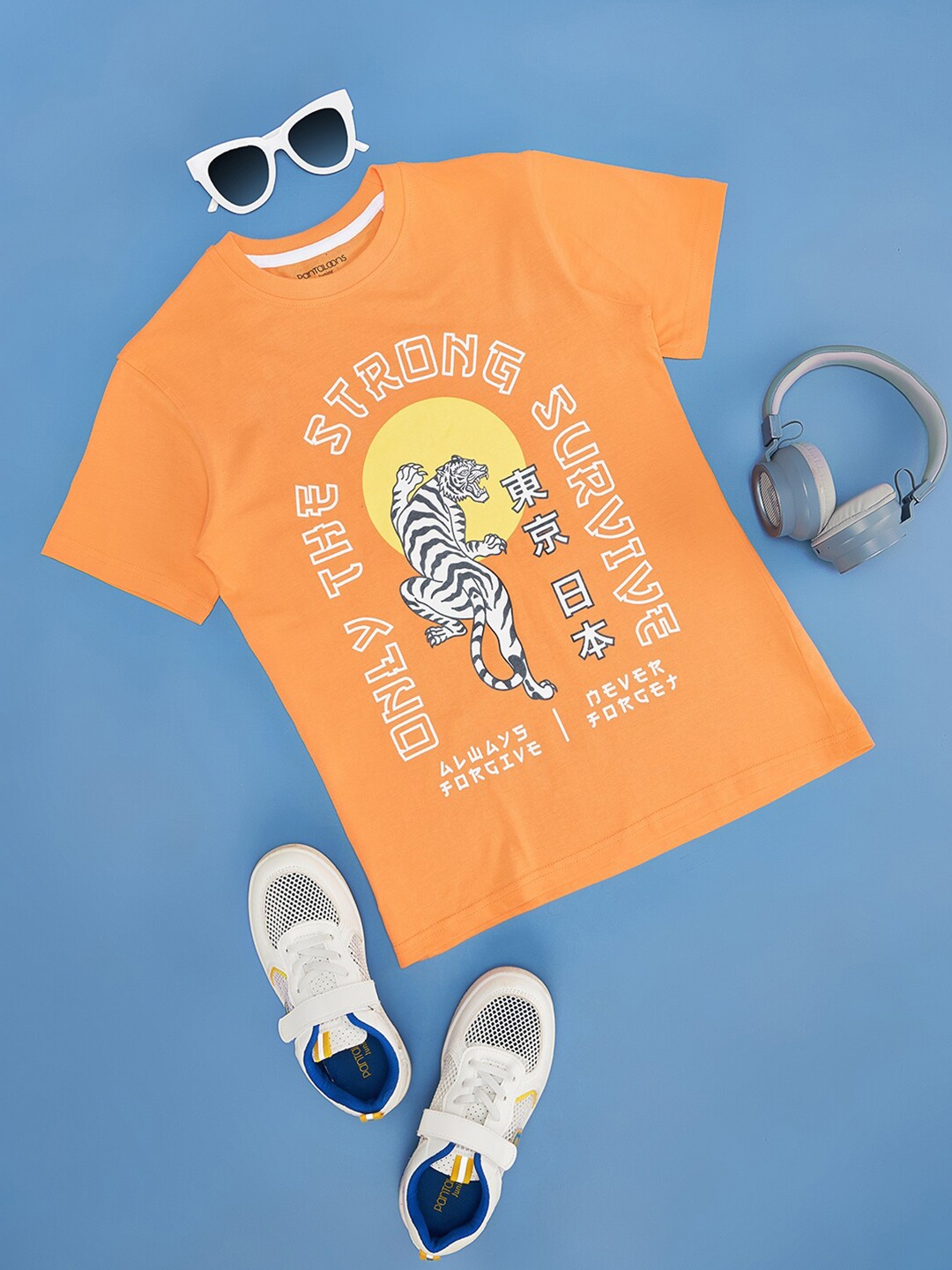

Pantaloons Junior Boys Typography Printed Round Neck Short Sleeves Regular Fit T-shirt, Peach