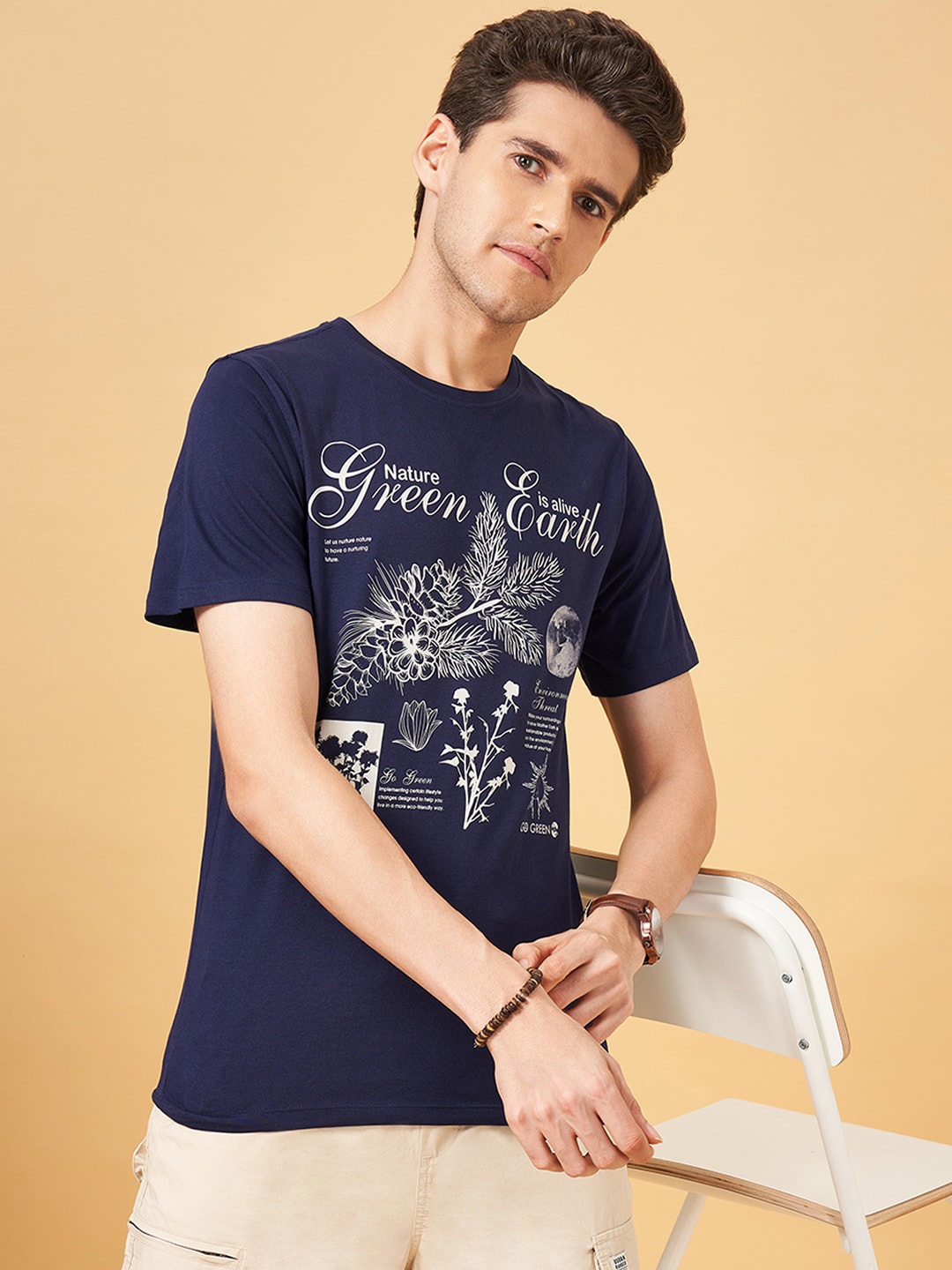 

Urban Ranger by pantaloons Men Printed Slim Fit T-shirt, Navy blue