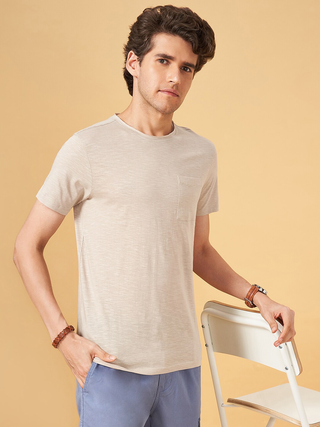 

Urban Ranger by pantaloons Men Pockets Slim Fit T-shirt, Grey