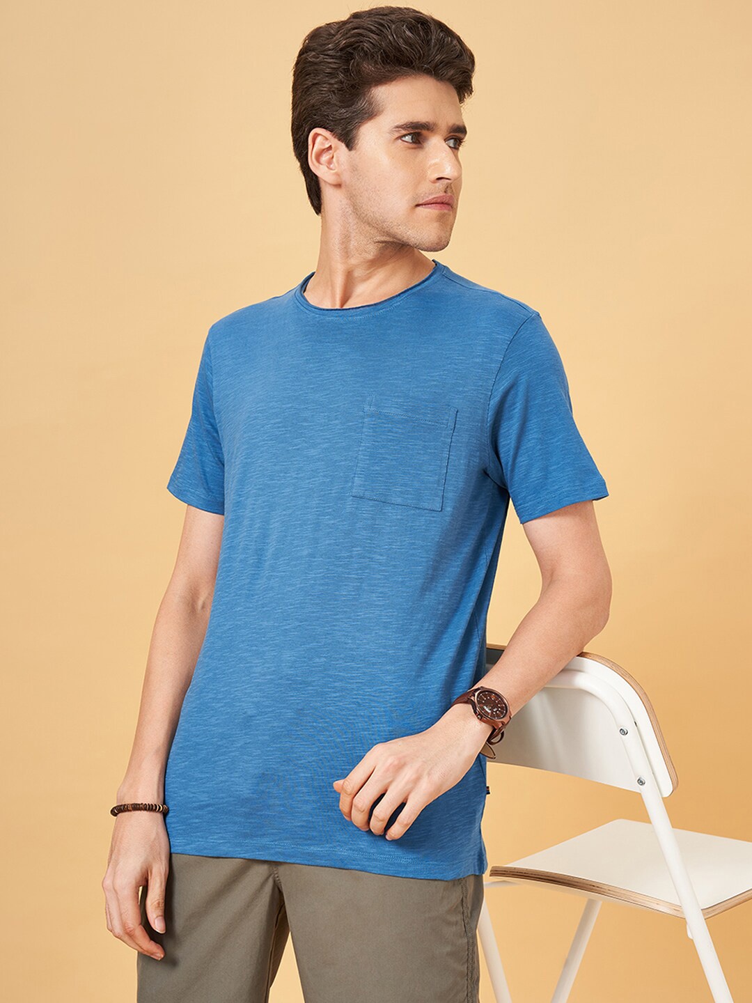 

Urban Ranger by pantaloons Men Pockets Slim Fit T-shirt, Turquoise blue