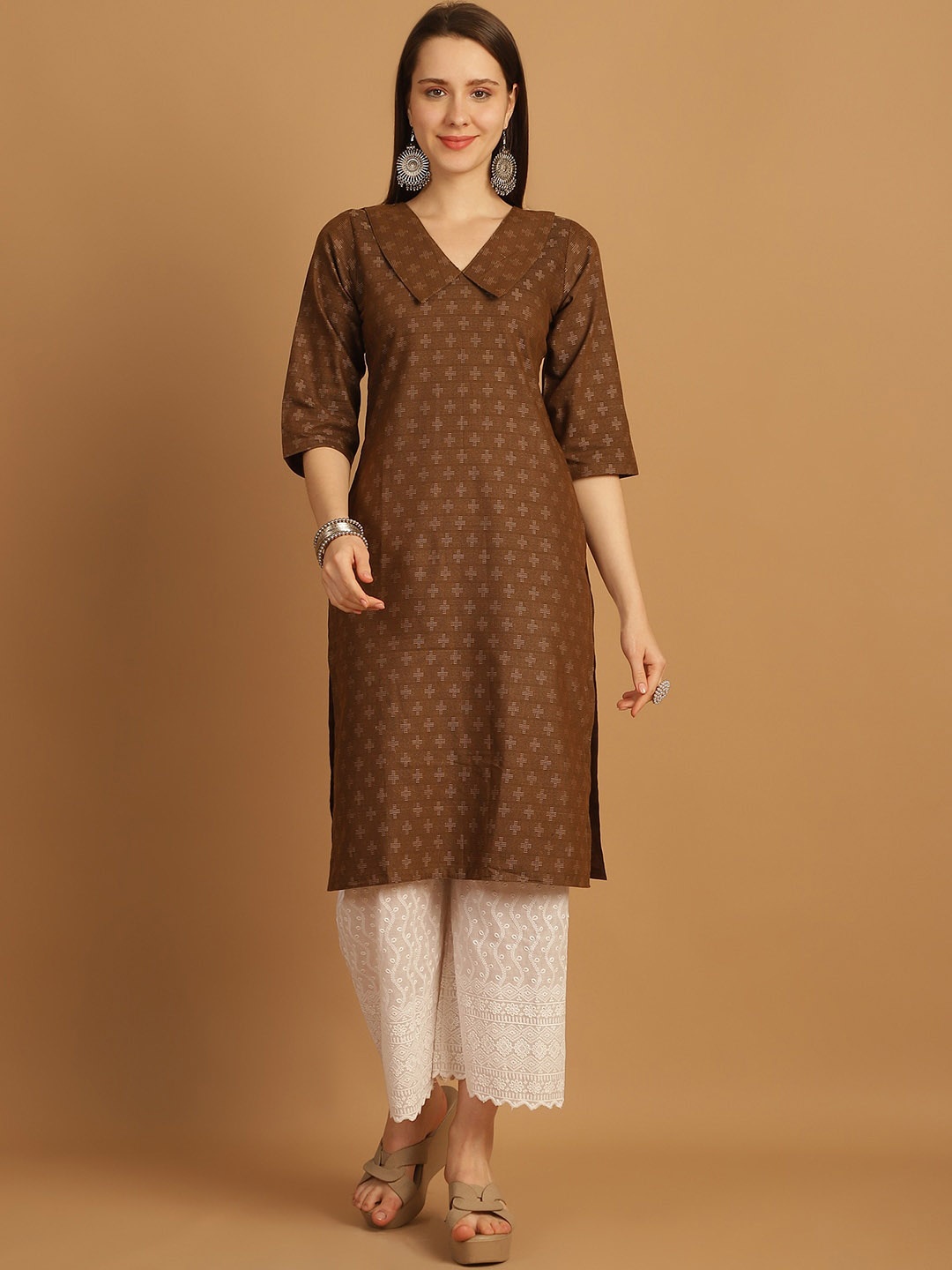 

Sayesha Printed V-Neck Cotton Straight Kurta, Brown