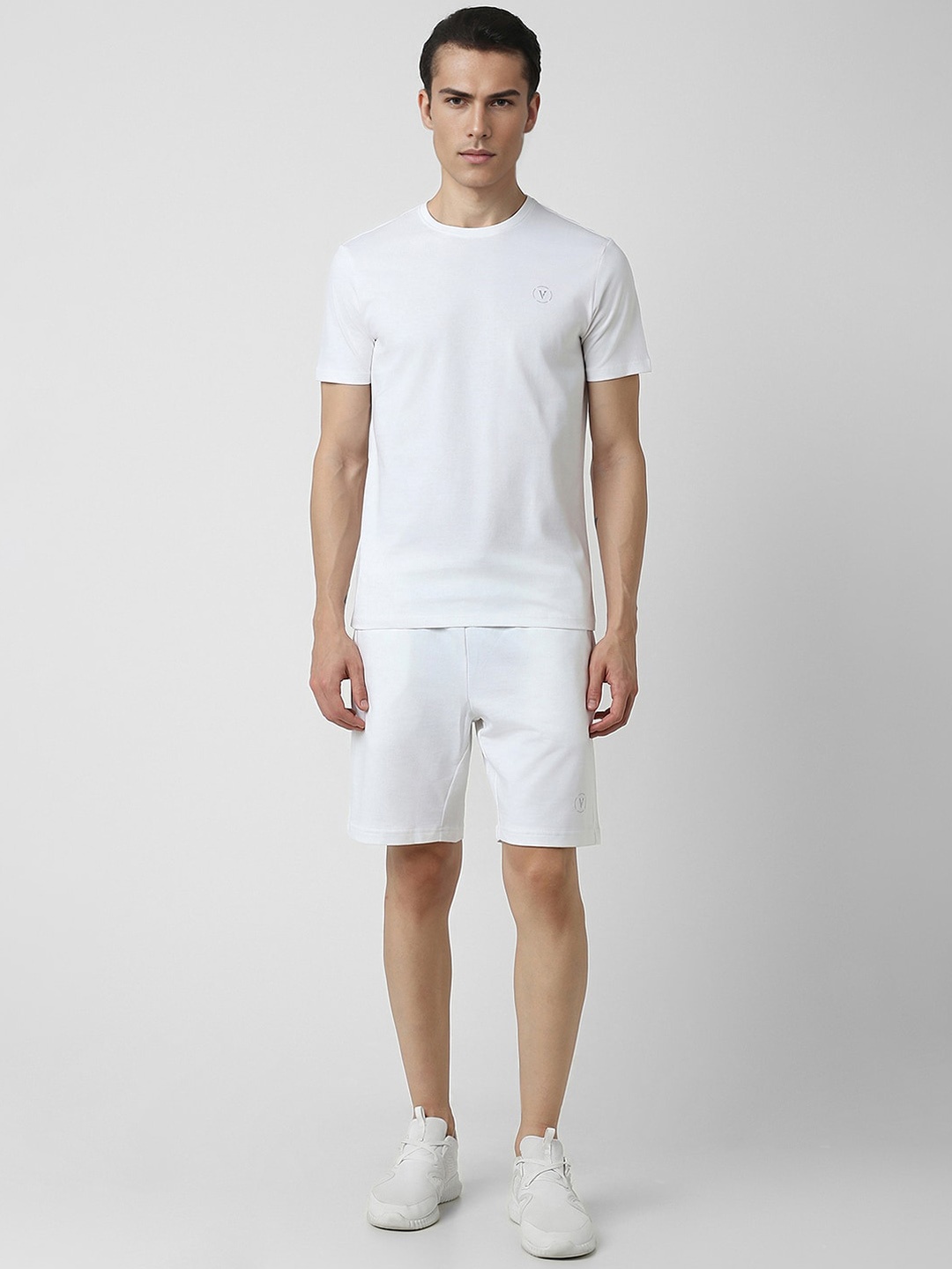 

Van Heusen Flex Round Neck T-Shirt & Shorts, White