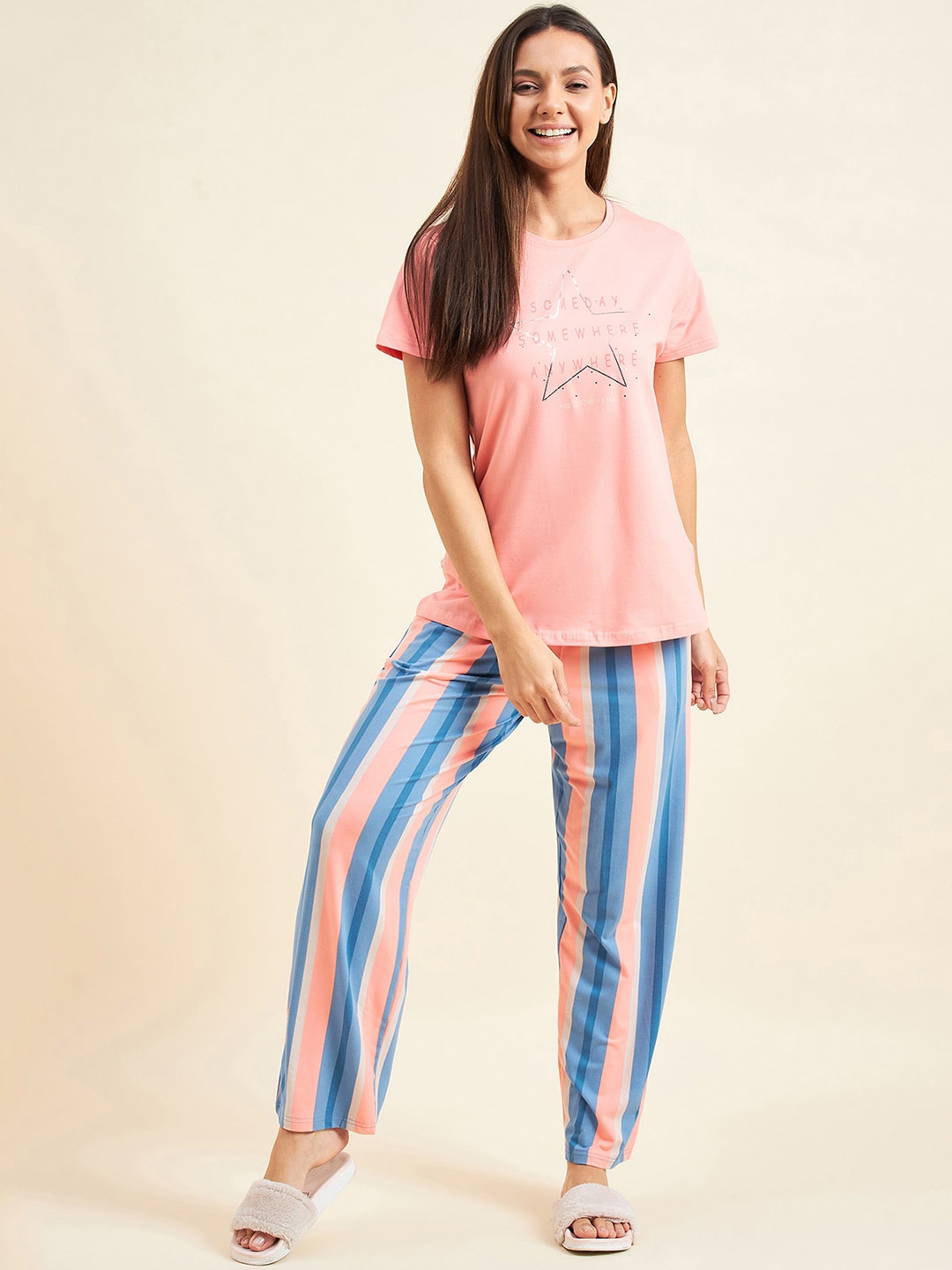 

Sweet Dreams Pink Typography Printed T-shirt With Pyjamas