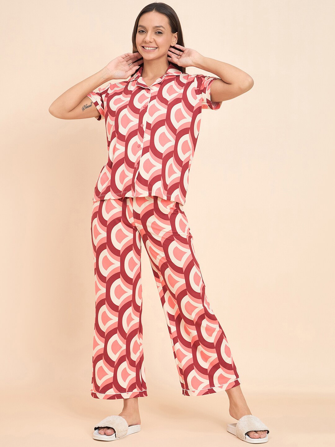 

Sweet Dreams Red Geometric Printed Lapel Collar Shirt With Pyjamas