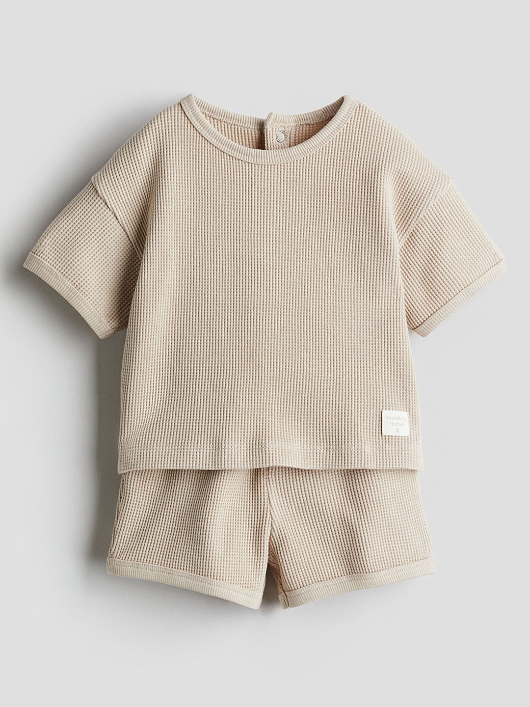 

H&M Boys 2-Piece Waffled Cotton Set, Beige