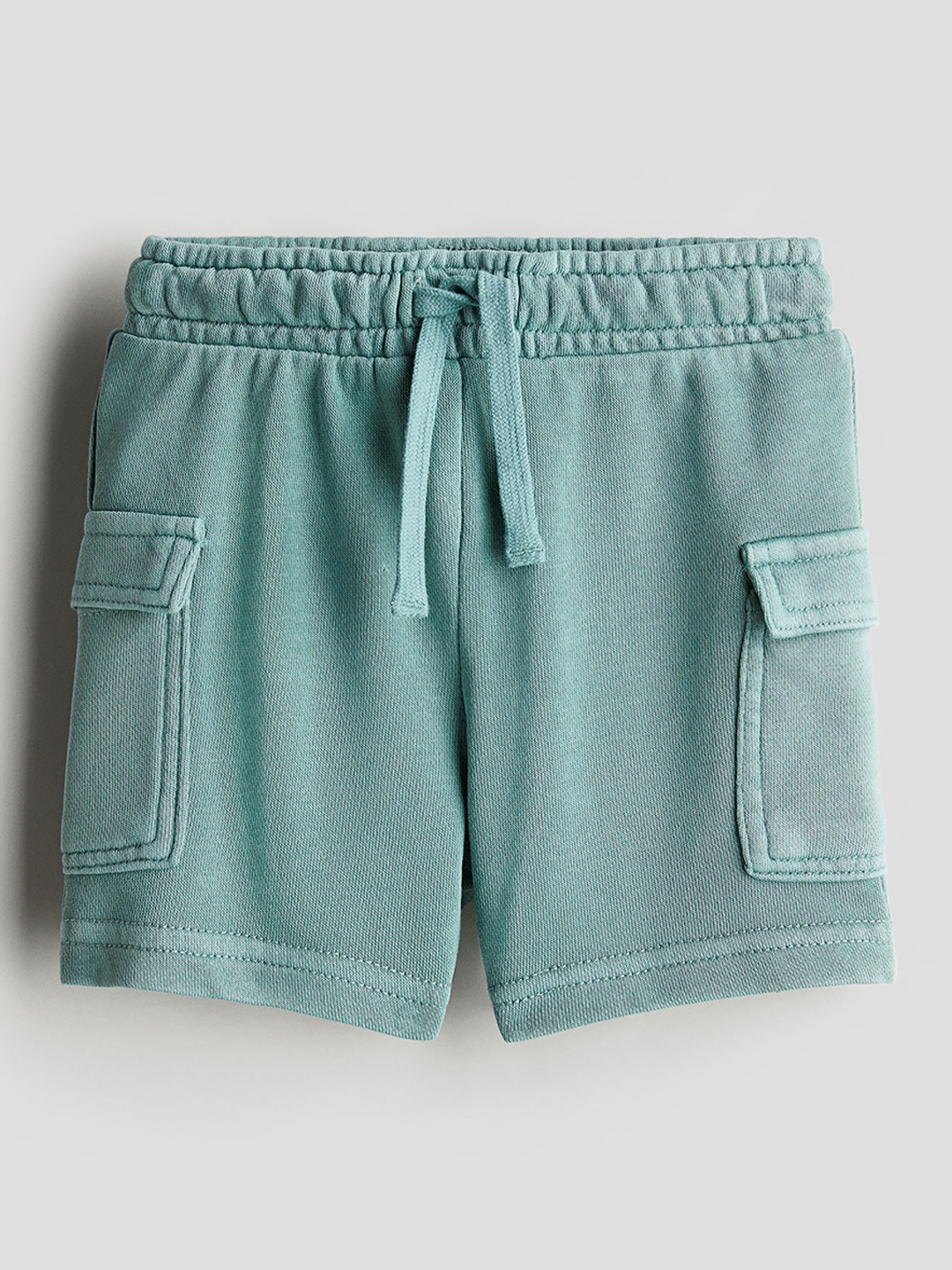 

H&M Boys Washed-Look Sweatshirt Cargo Shorts, Turquoise blue