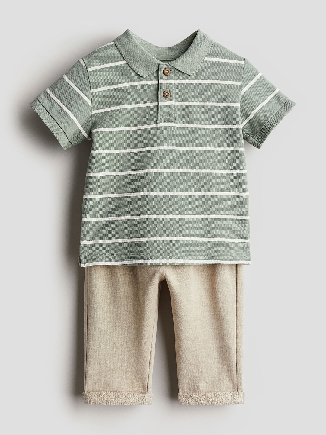 

H&M Boys Pure Cotton 2-Piece Polo Shirt And Trousers Set, Beige