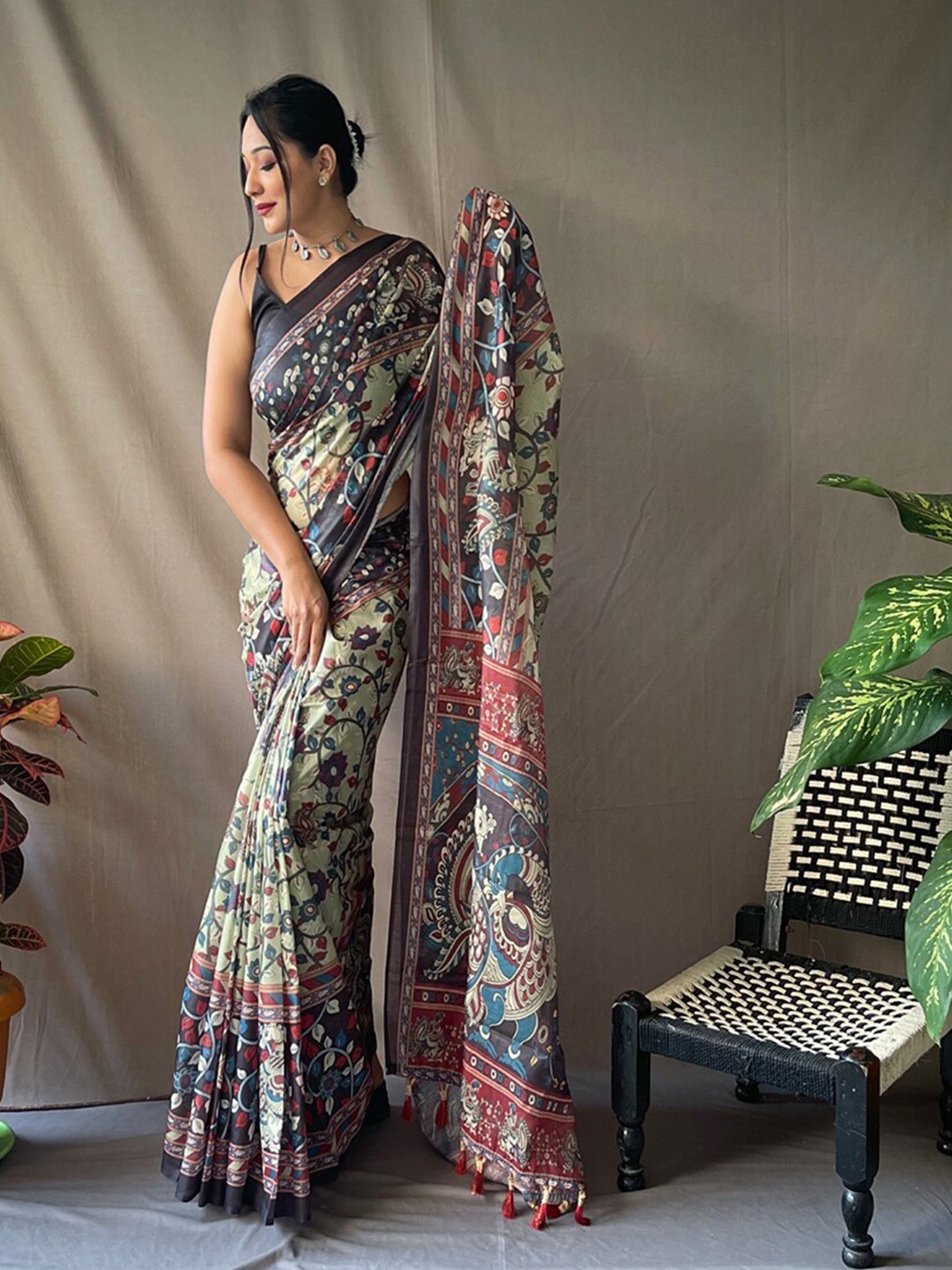 

SGF11 Kalamkari Printed Chanderi Saree With Tassels, Green