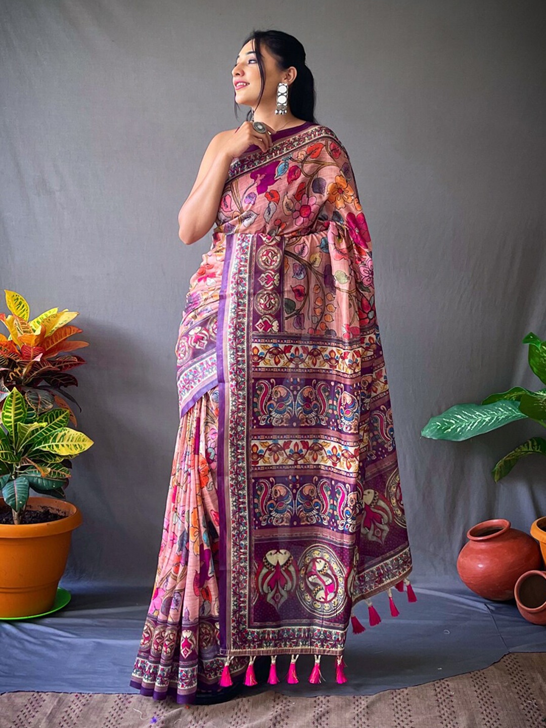 

SGF11 Kalamkari Printed Saree With Tassels, Pink