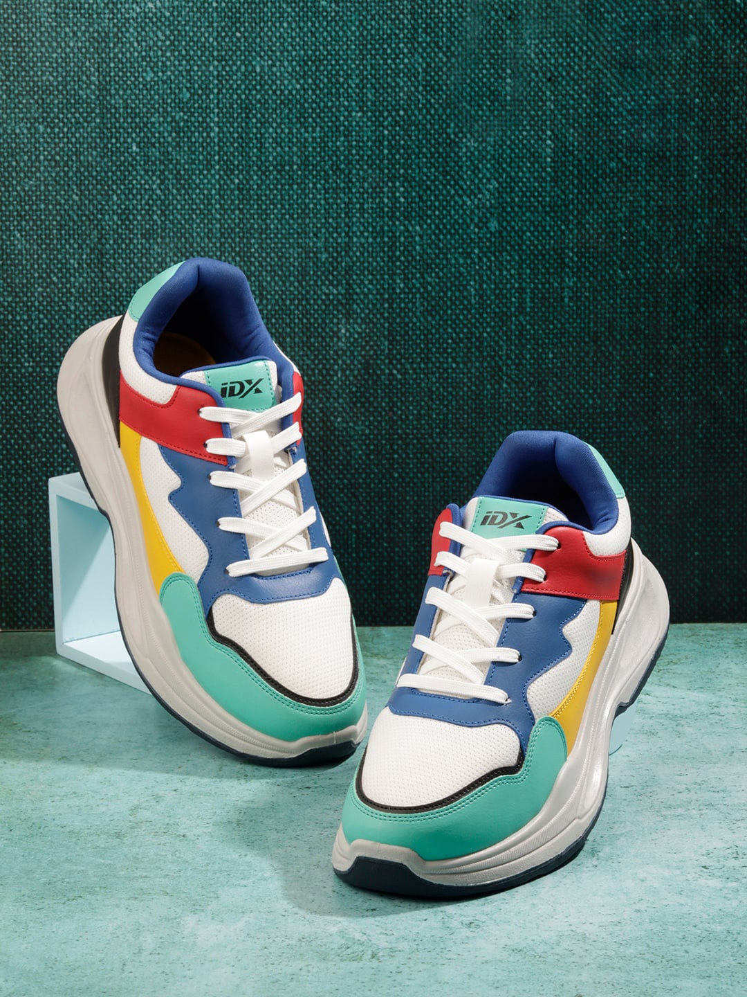 

ID Men Colourblocked Vegan Leather Sneakers, White
