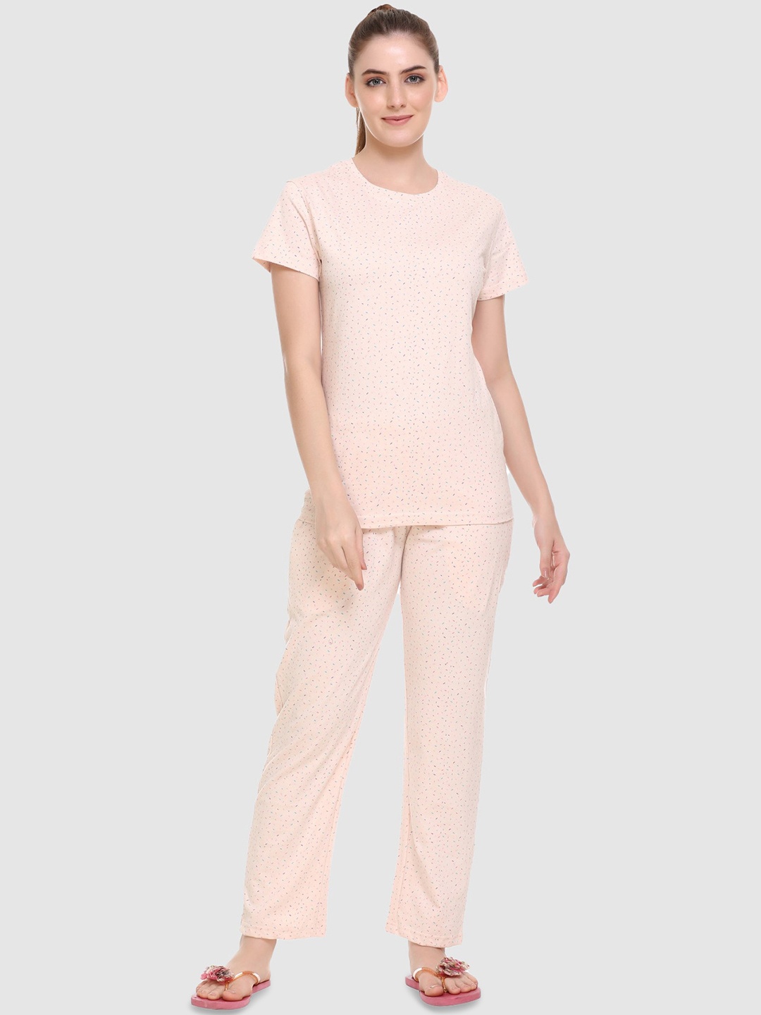 

Y&I Abstract Printed Round Neck Top & Pyjama, Peach