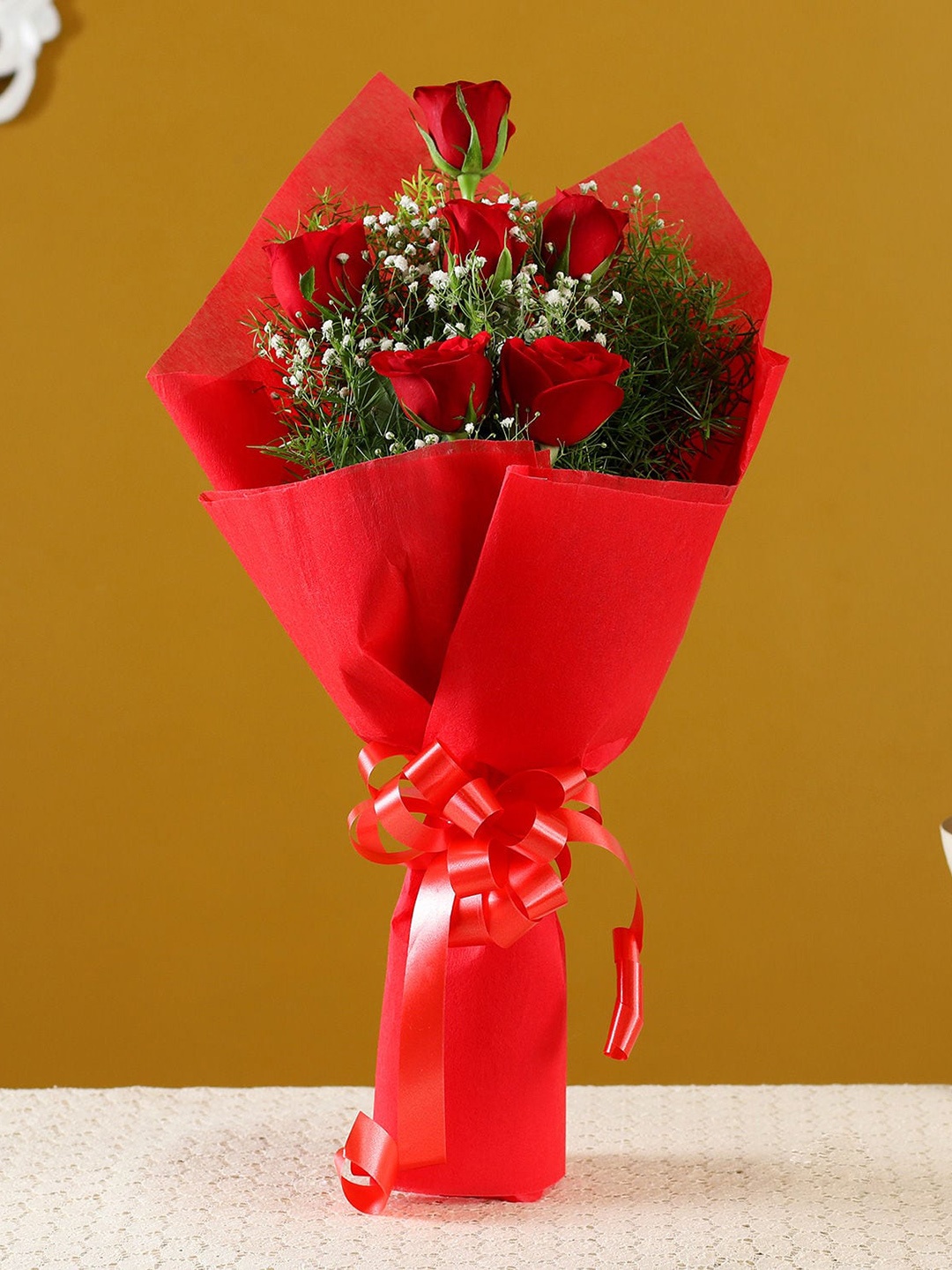 

fnp 6-Red Roses Fresh Flowers Bouquet