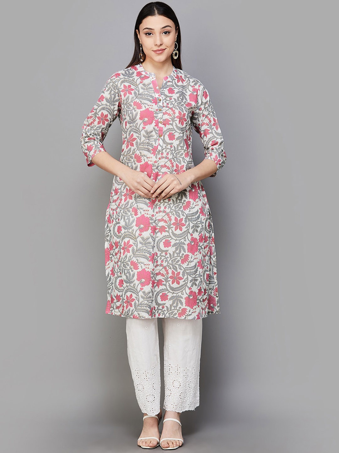 

Melange by Lifestyle Women Floral Printed Flared Sleeves Kurta, Off white