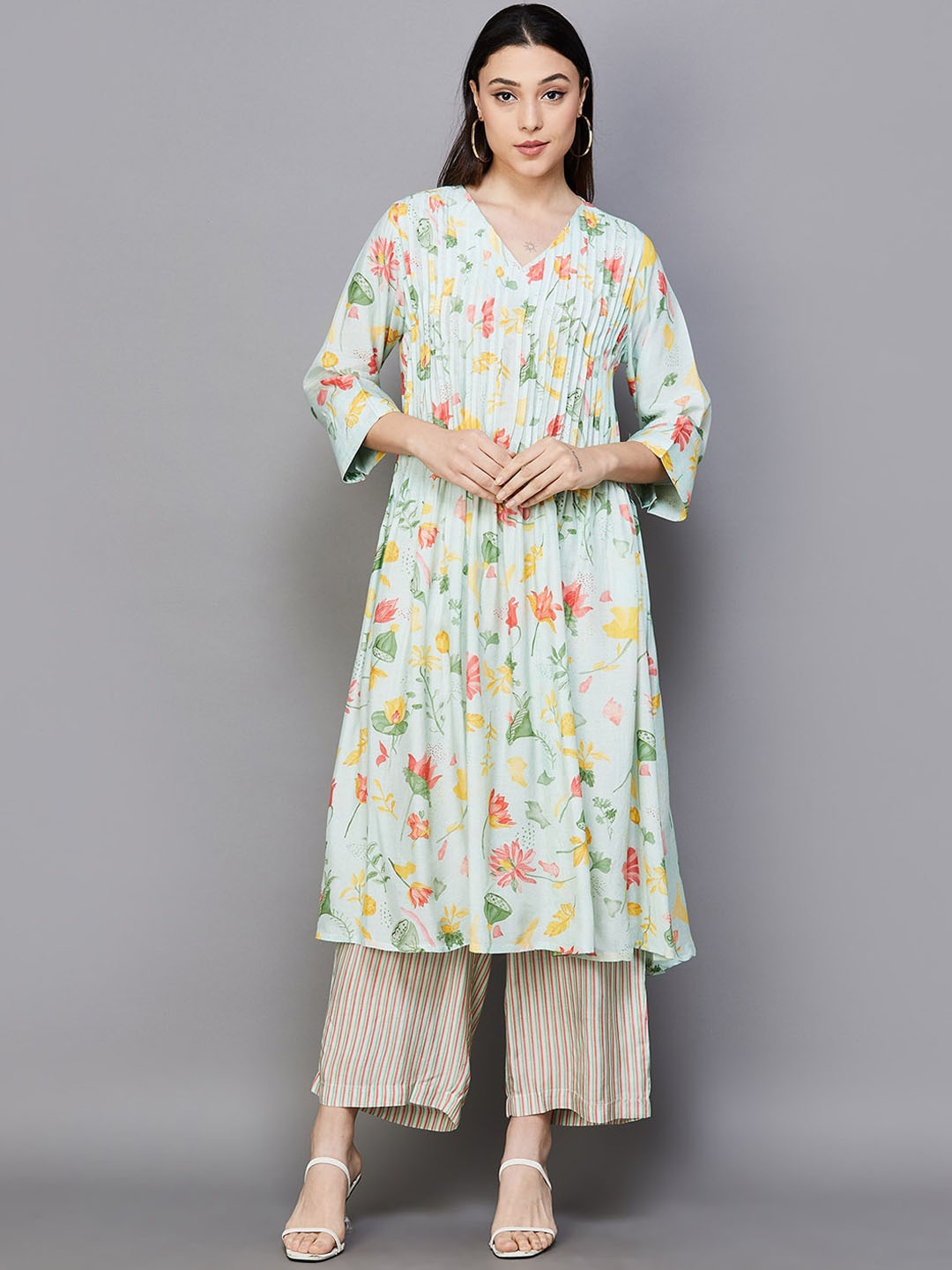 

Melange by Lifestyle V Neck Floral Printed Anarkali Kurta with Trouser, Olive