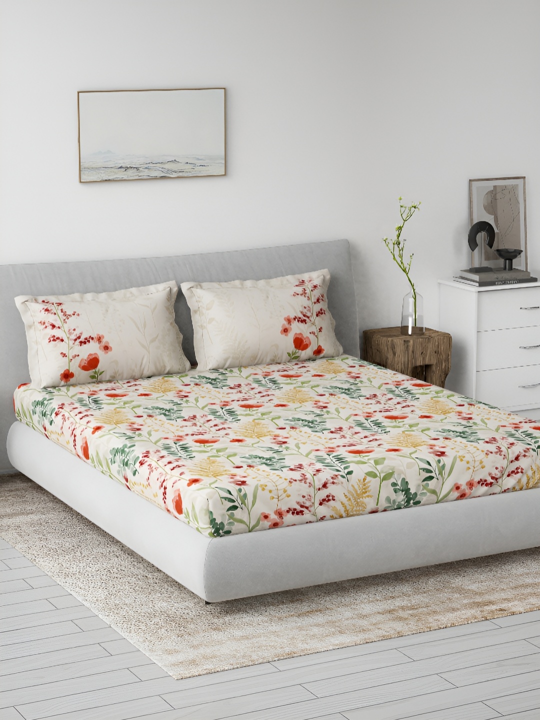 

DDecor Red & Beige Floral Cotton 144 TC Queen Bedsheet with 2 Pillow Covers