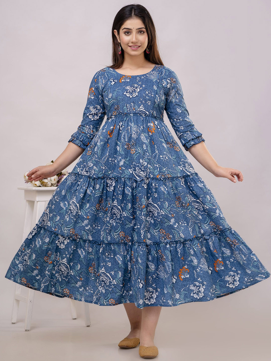 

VARICOS Women Paisley Printed Thread Work Maternity Anarkali Kurta, Blue