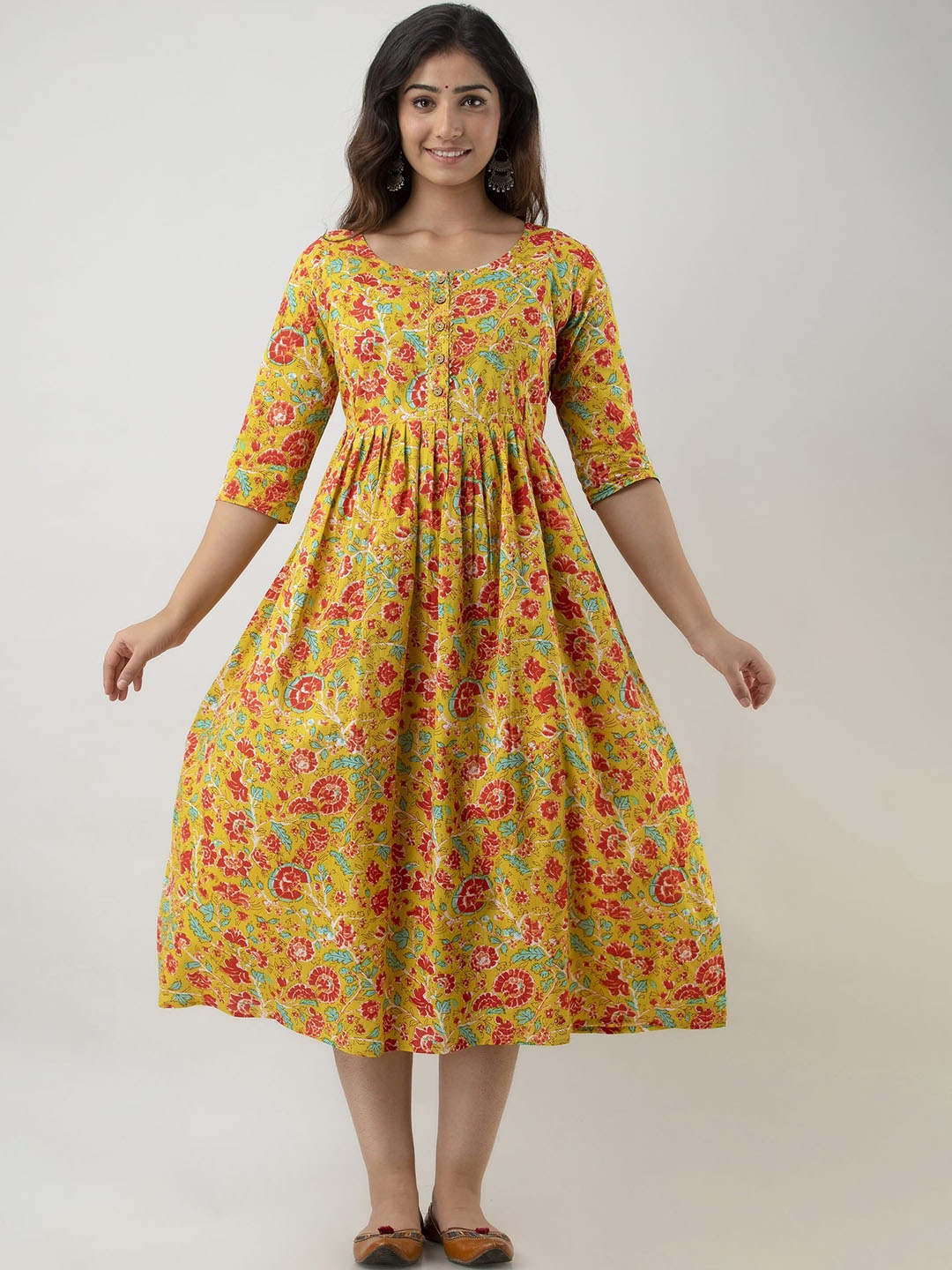

VARICOS Women Floral Printed Mirror Work Maternity Anarkali Kurta, Yellow