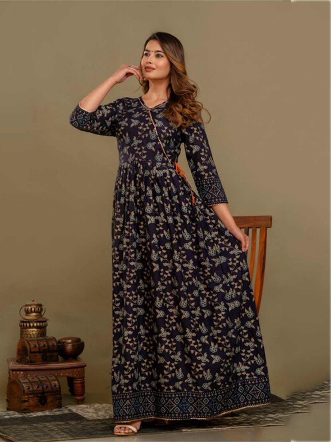 

JAYLEEN Ethnic Motifs Printed Flared Fit & Flare Ethnic Dress, Blue