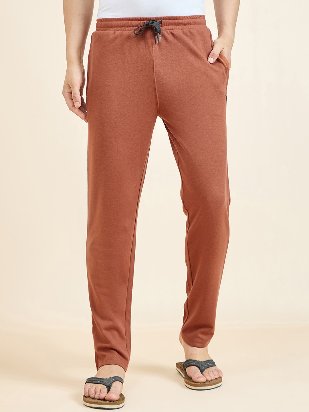 

Sweet Dreams Men Brown Mid-Rise Track Pant