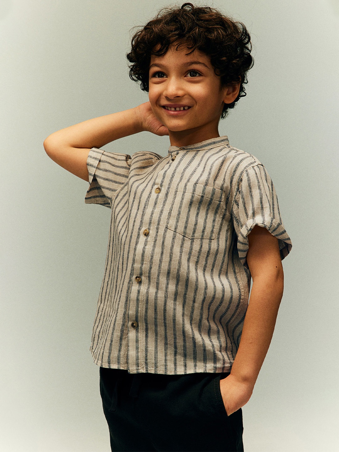 

H&M Boys Linen-Blend Grandad Shirt, Beige