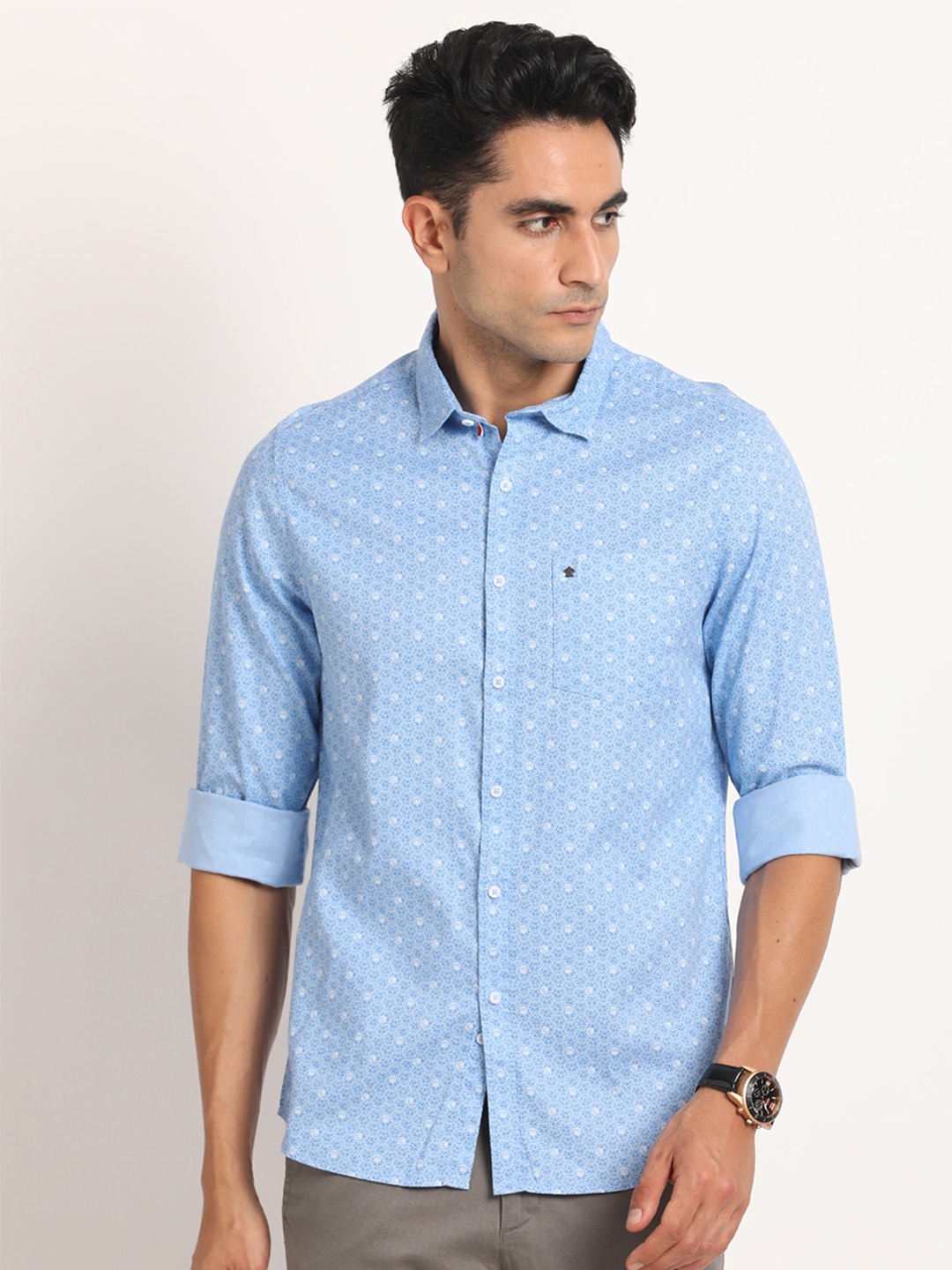 

Turtle Men Relaxed Slim Fit Floral Opaque Printed Casual Shirt, Blue