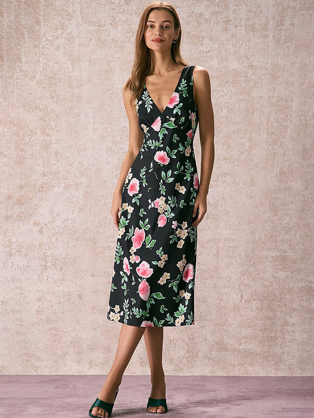 

LULU & SKY Floral Print Polyester A-Line Midi Dress, Black